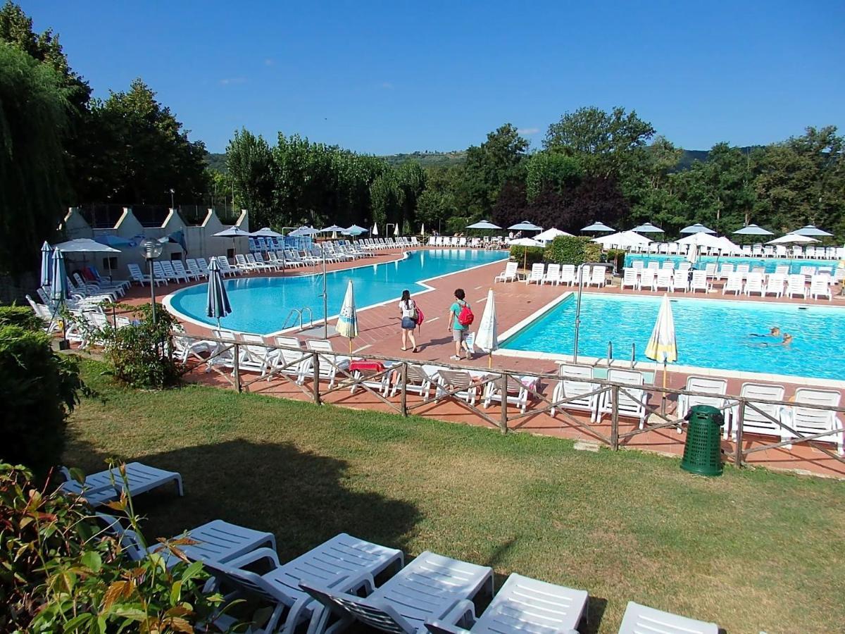 Camping La Chiocciola Hotel Capannole Exterior photo